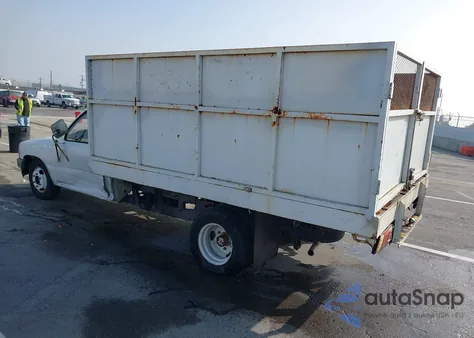 1991 Toyota Pickup Cab Chassis Super Long Wb from USA, damaged, VIN JT5VN94T7M0020747